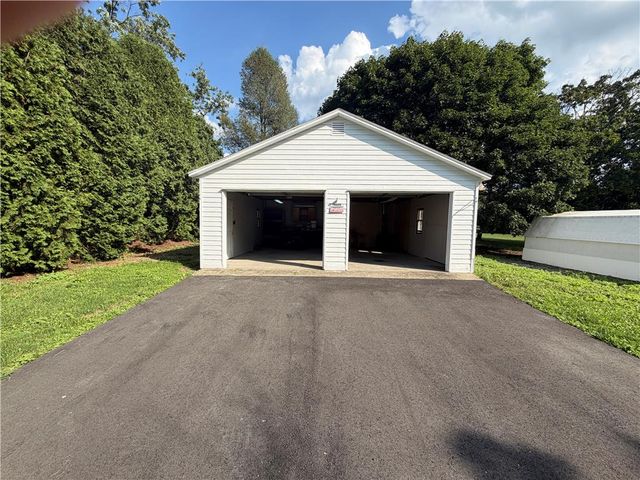 5720 Memorial Road, Heidelberg Twp, PA 18053