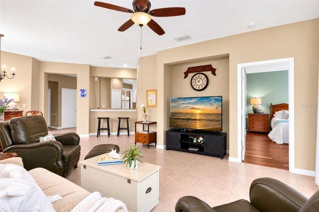 335 SENECA FALLS DRIVE, Apollo Beach, FL 33572