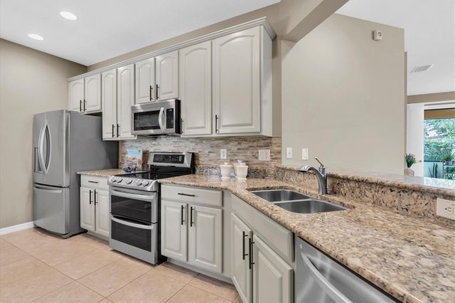 335 SENECA FALLS DRIVE, Apollo Beach, FL 33572