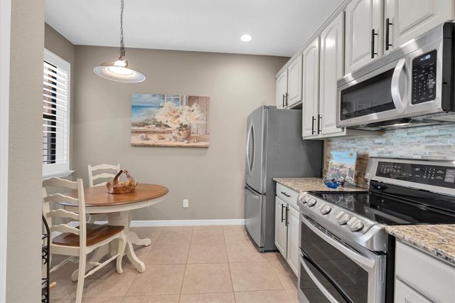 335 SENECA FALLS DRIVE, Apollo Beach, FL 33572