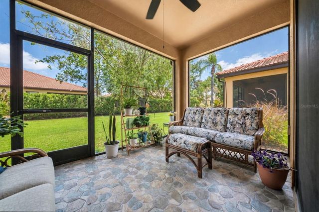 335 SENECA FALLS DRIVE, Apollo Beach, FL 33572