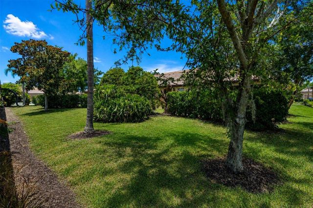 335 SENECA FALLS DRIVE, Apollo Beach, FL 33572