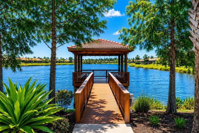 335 SENECA FALLS DRIVE, Apollo Beach, FL 33572