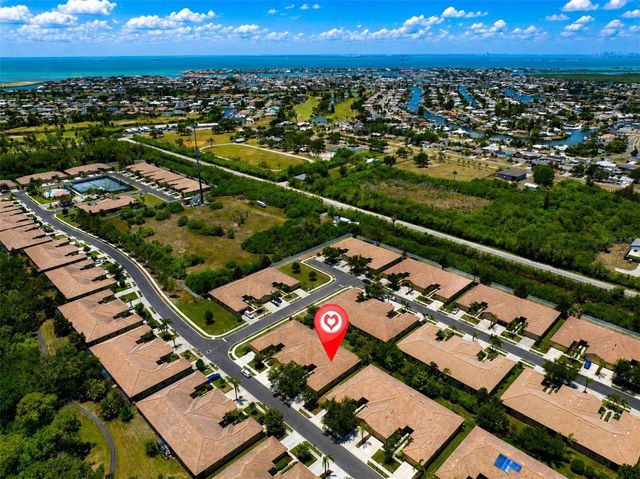 335 SENECA FALLS DRIVE, Apollo Beach, FL 33572