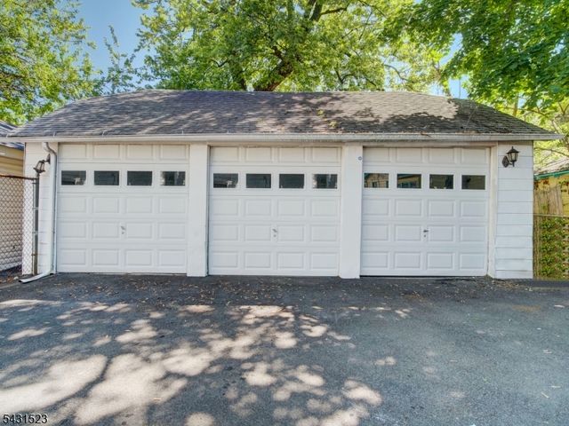130 Florence Ave, Irvington Twp., NJ 07111