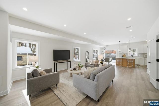28 Irving Street, Montclair, NJ 07042
