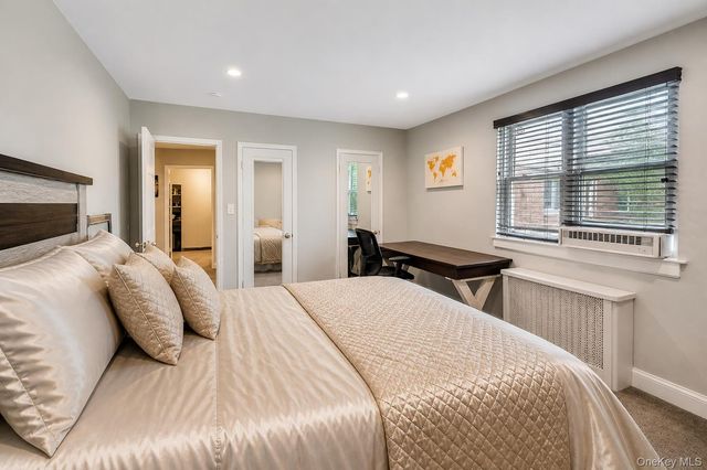 261-10 Langston Avenue G99E, Glen Oaks, NY 11004