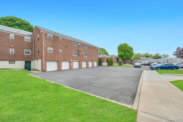 261-10 Langston Avenue G99E, Glen Oaks, NY 11004