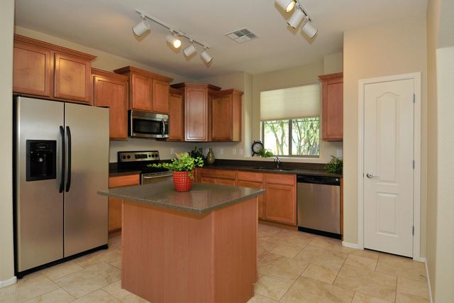 4351 E SELENA Drive, Phoenix, AZ 85050