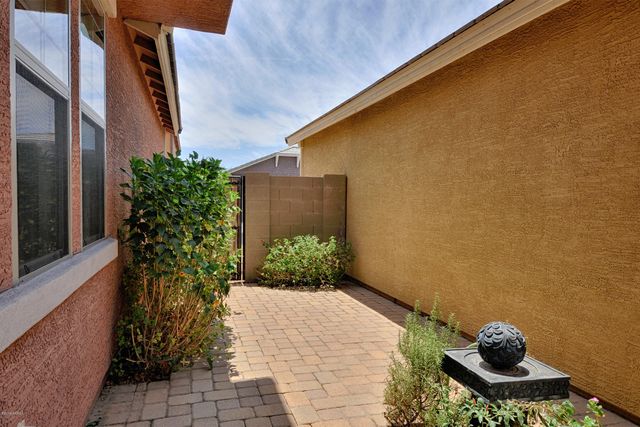 4351 E SELENA Drive, Phoenix, AZ 85050