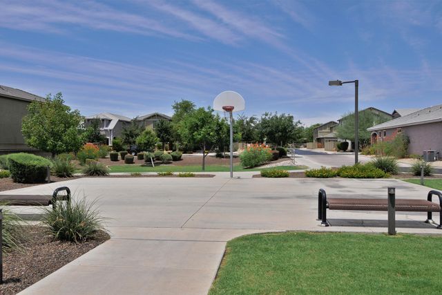4351 E SELENA Drive, Phoenix, AZ 85050