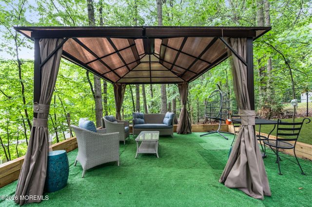 12 Georjean Drive, Holmdel, NJ 07733