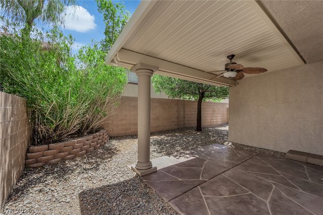 646 Monument Point Street, Henderson, NV 89002