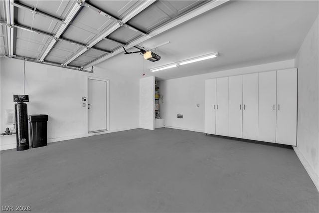 646 Monument Point Street, Henderson, NV 89002