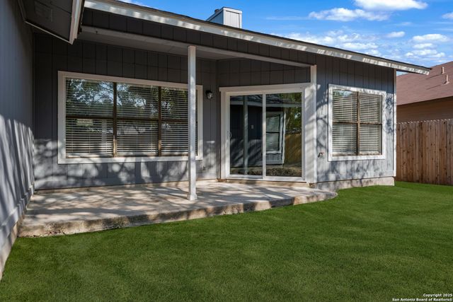 7530 Longing Trail, San Antonio, TX 78244