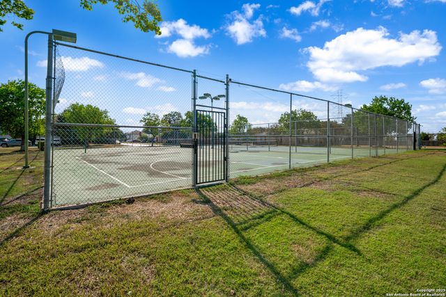 7530 Longing Trail, San Antonio, TX 78244