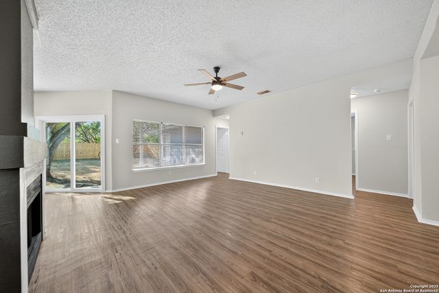 7530 Longing Trail, San Antonio, TX 78244