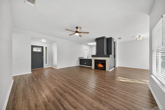 7530 Longing Trail, San Antonio, TX 78244