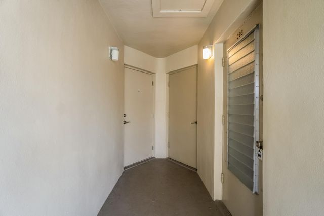 306 S Circle Dr S S 203, Boynton Beach, FL 33435