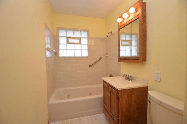 1321 Sherman AVENUE, South Milwaukee, WI 53172