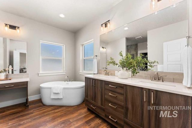 4423 E Wedge St Lot 35 Block 4, Nampa, ID 83687