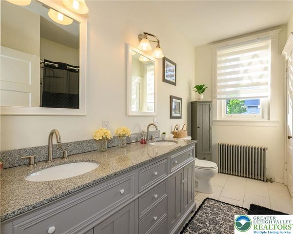 599 Monocacy Drive, Moore Twp, PA 18014