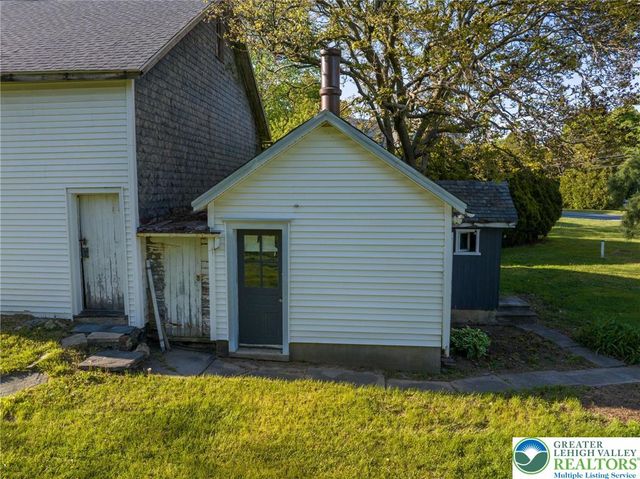 599 Monocacy Drive, Moore Twp, PA 18014
