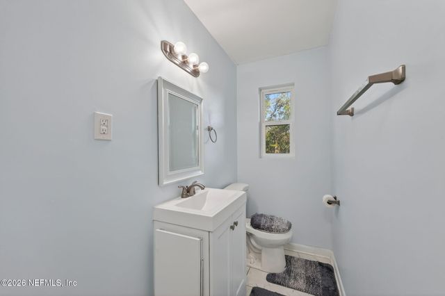 5833 NORDE Drive E, Jacksonville, FL 32244