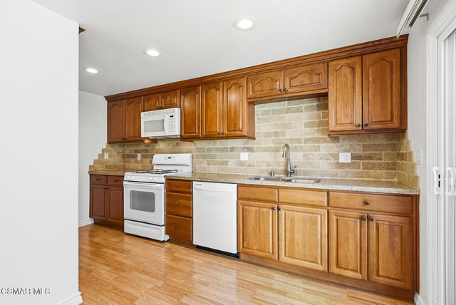 267 Green Lea Place, Thousand Oaks, CA 91361