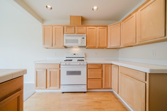 3734 SW Wickiup Place, Redmond, OR 97756