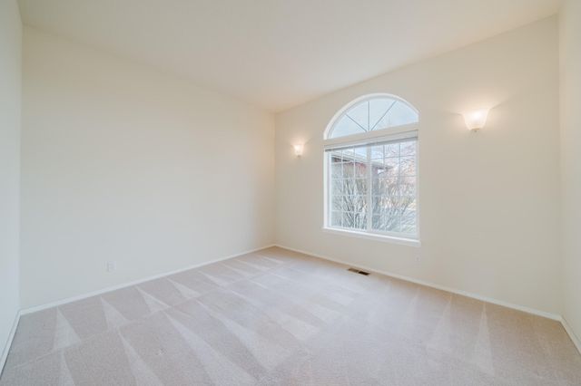 3734 SW Wickiup Place, Redmond, OR 97756