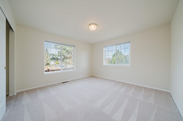 3734 SW Wickiup Place, Redmond, OR 97756