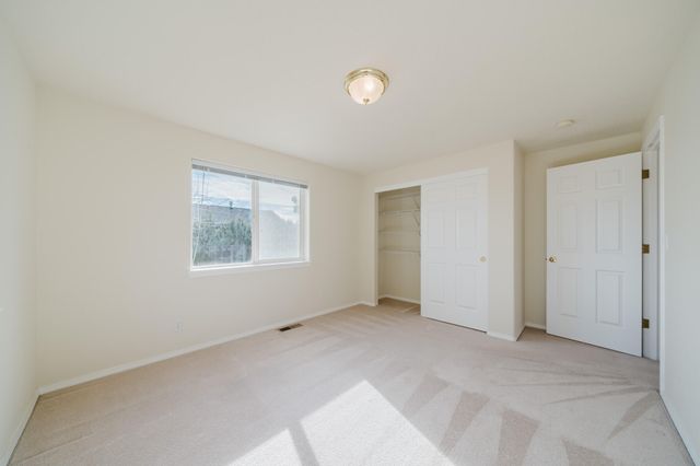 3734 SW Wickiup Place, Redmond, OR 97756