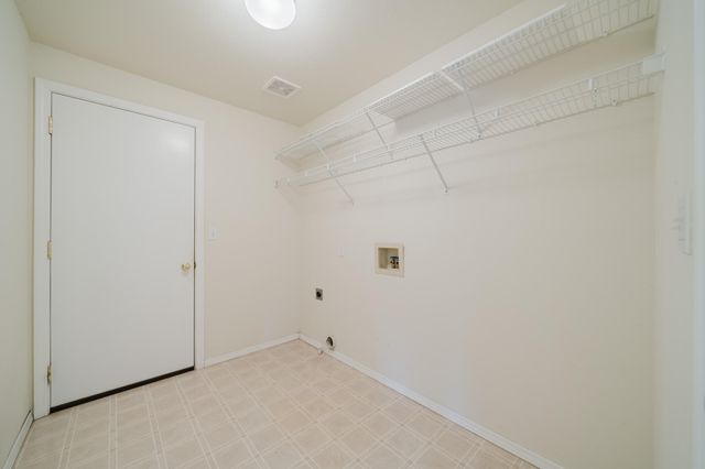 3734 SW Wickiup Place, Redmond, OR 97756