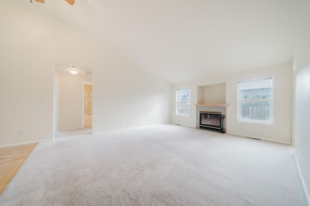 3734 SW Wickiup Place, Redmond, OR 97756