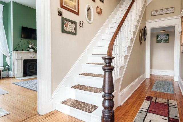 2200 W Memorial Drive, Janesville, WI 53548