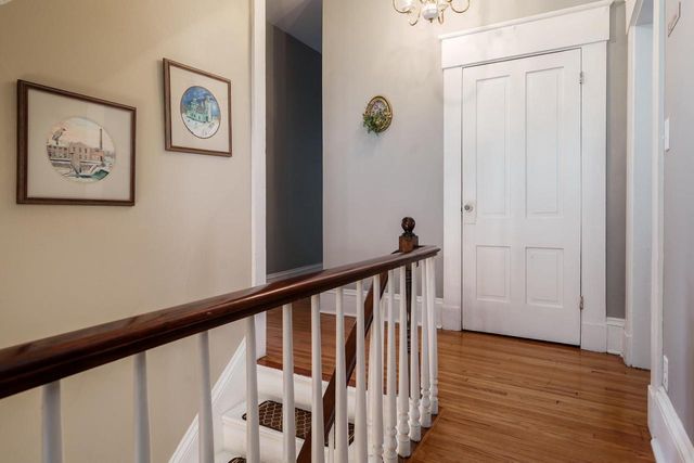 2200 W Memorial Drive, Janesville, WI 53548