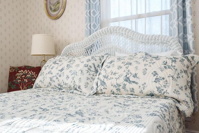 2200 W Memorial Drive, Janesville, WI 53548