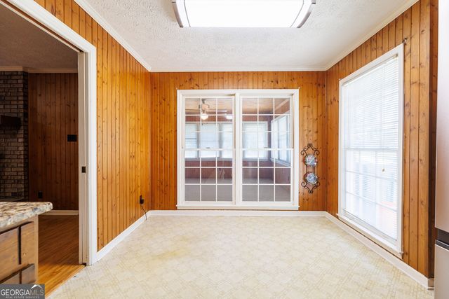 2243 Oakgrove Circle, Valdosta, GA 31602