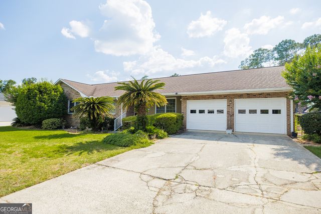 2243 Oakgrove Circle, Valdosta, GA 31602