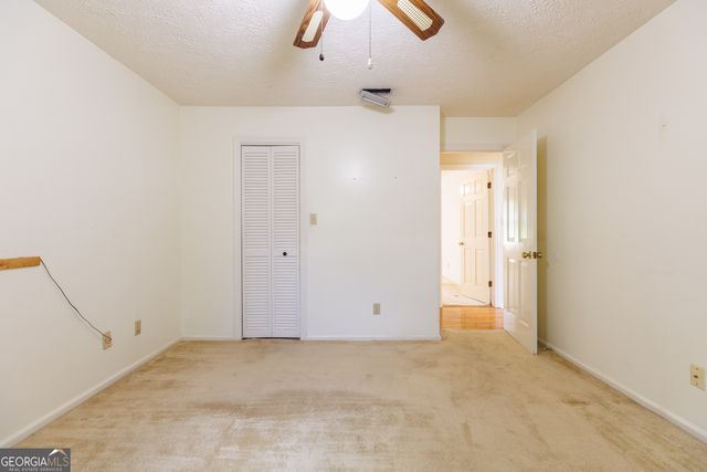 2243 Oakgrove Circle, Valdosta, GA 31602