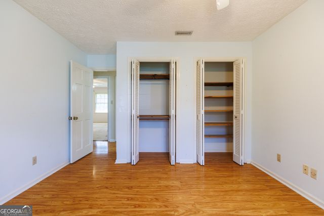 2243 Oakgrove Circle, Valdosta, GA 31602