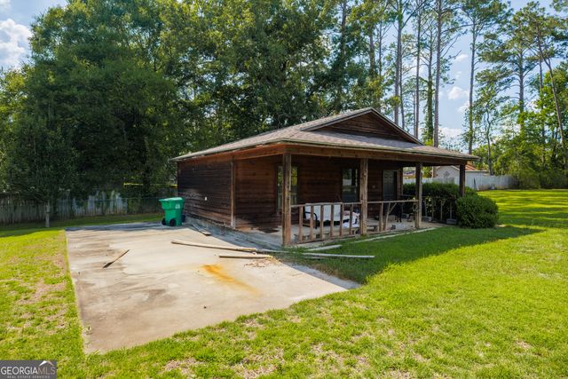 2243 Oakgrove Circle, Valdosta, GA 31602