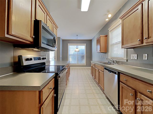13814 Carleen Way Drive, Charlotte, NC 28213