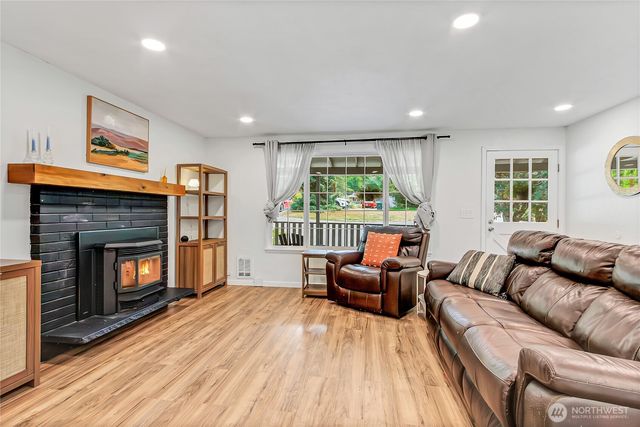 14312 Hollyburn Lane NW, Gig Harbor, WA 98329