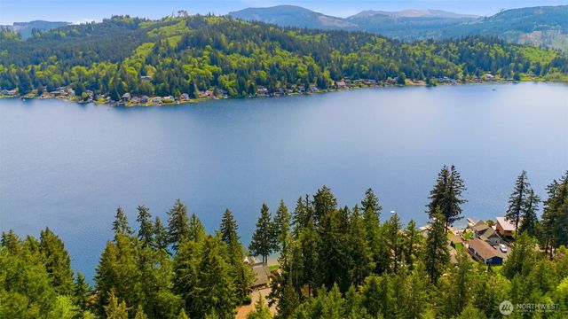 2227 Summit Lake Shore Road NW, Olympia, WA 98502