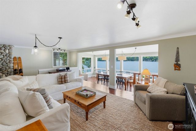 2227 Summit Lake Shore Road NW, Olympia, WA 98502