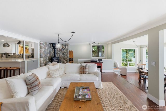 2227 Summit Lake Shore Road NW, Olympia, WA 98502