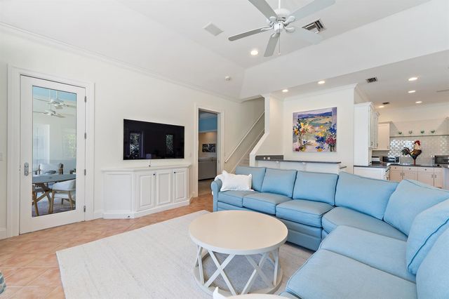 6140 SE Morning Dove Way, Hobe Sound, FL 33455