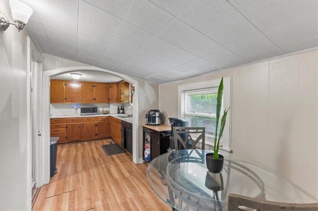 7337 Barnes Drive, Kansas City, KS 66109